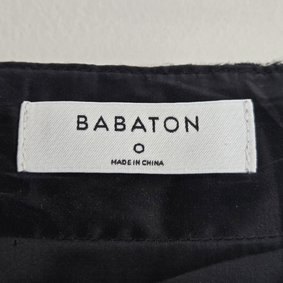 Chic Black and White Tweed Skirt - Picture 5 of 10